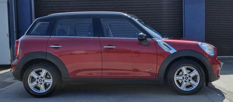 MINI COUNTRYMAN